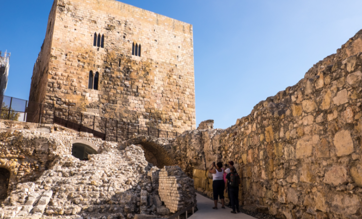 Becki Enright Travel to Roman City of Spain